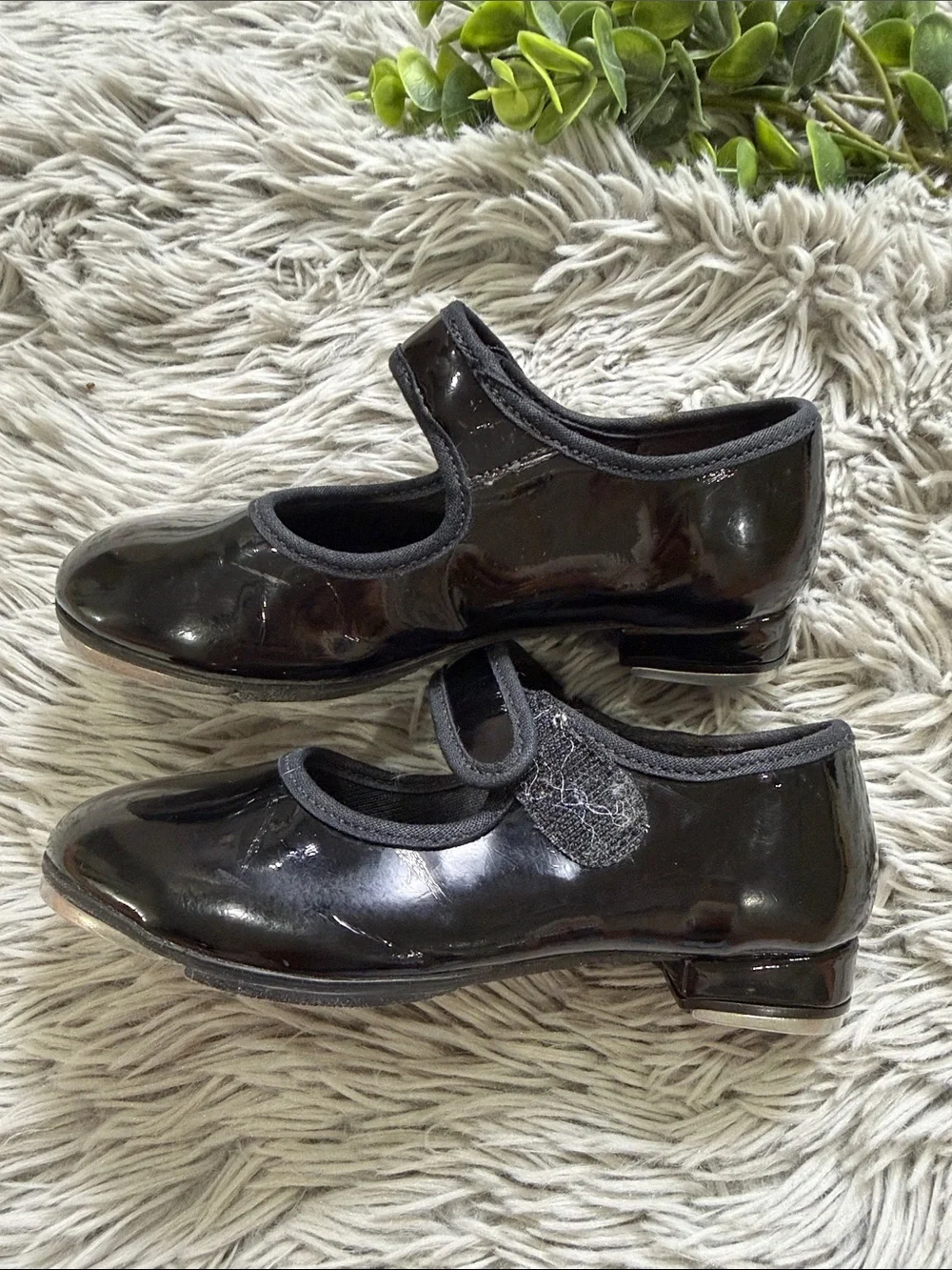So danca kids Black Mary Jane tap Shoes size 9